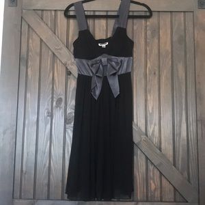 Cute Black dress w/bow